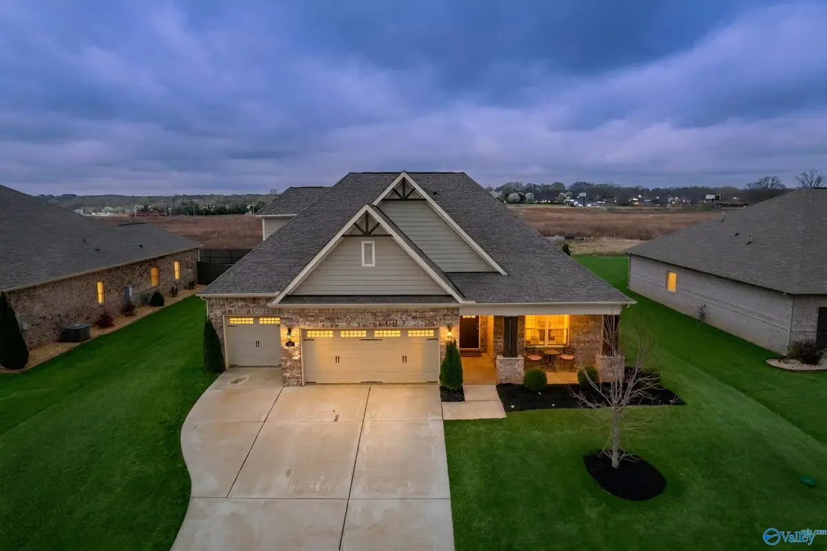 138 SE Shangrila Way, Meridianville, AL 35759 - #1