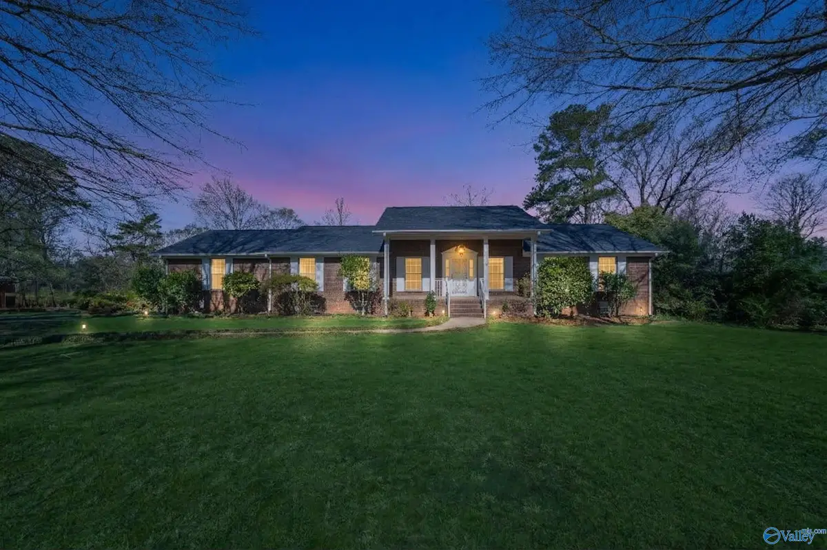 1212 Bellevue Drive, Gadsden, AL 35904 - #1