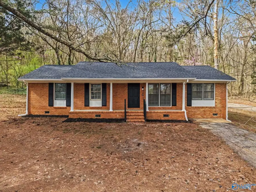 292 Red Bud Lane, Decatur, AL 35603 - #2