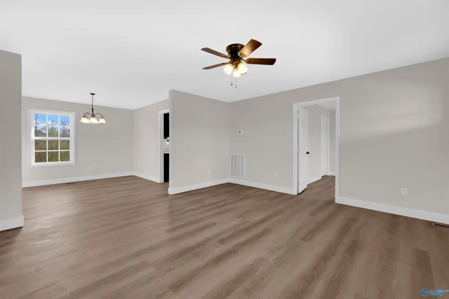 363 County Road 460, Rainsville, AL 35986 - #3