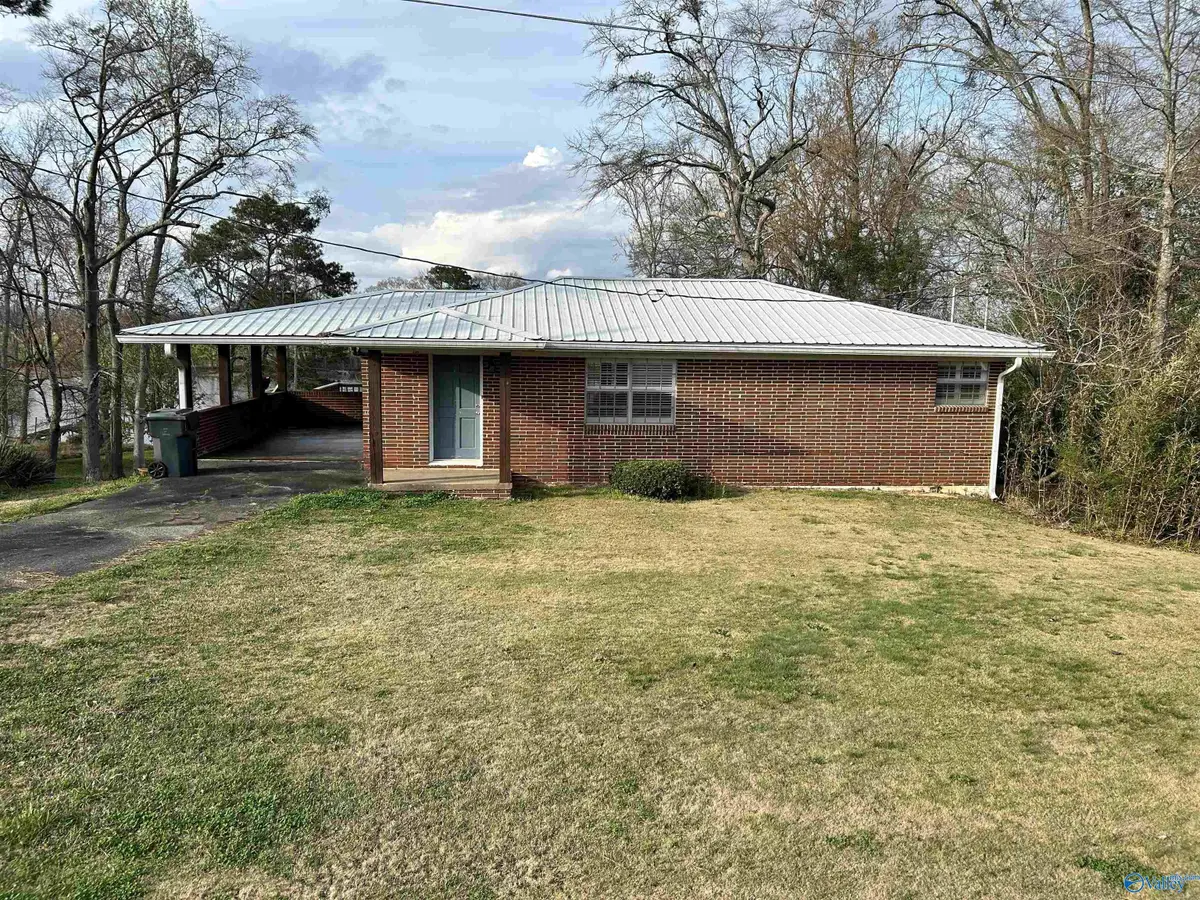 335 Lakeside Drive, Centre, AL 35960 - #1
