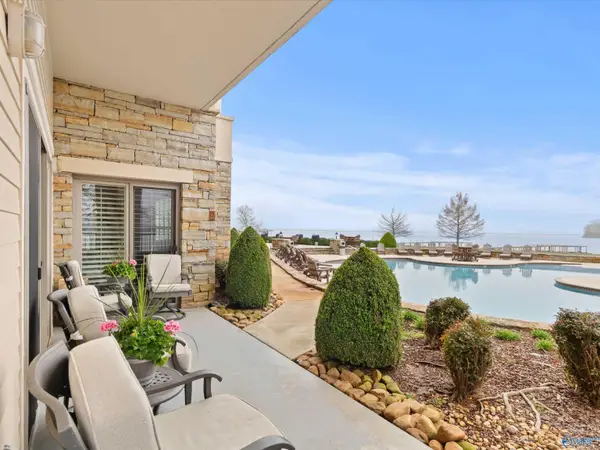 12100 Two Rivers Drive #C1, Athens, AL 35611