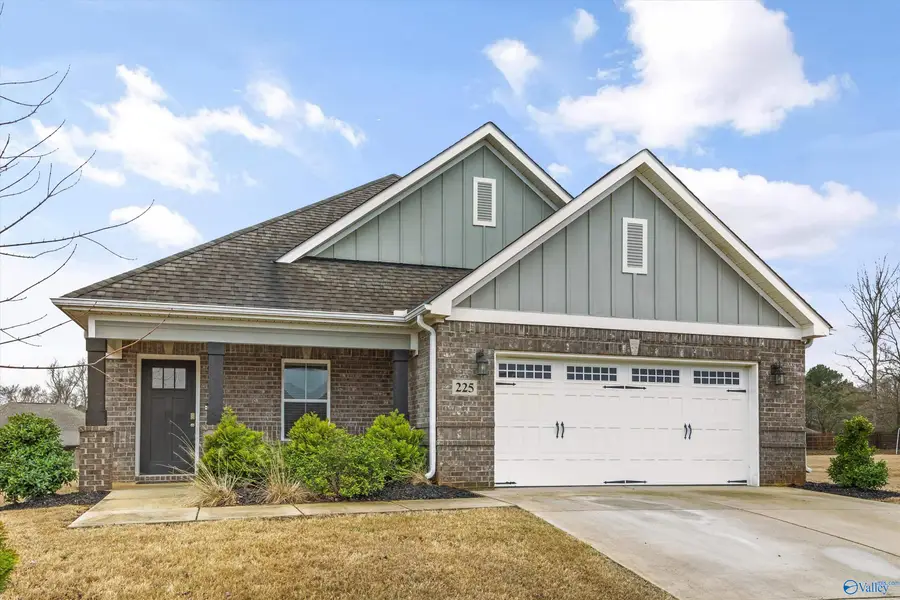 225 Dustin Lane Nw, Madison, AL 35757 - #2