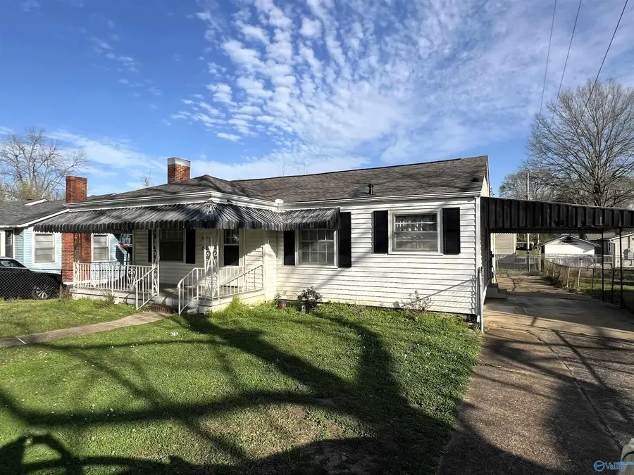 413 N 15th Street, Gadsden, AL 35903 - #2