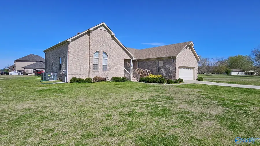 15377 Spring Lake Drive, Athens, AL 35614 - #3