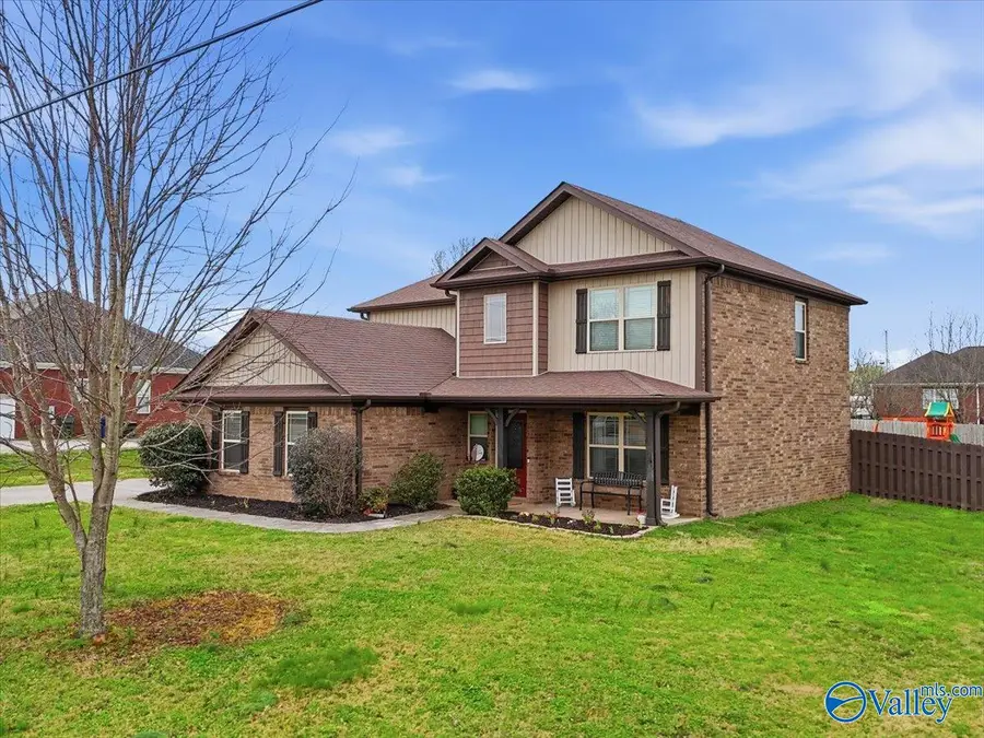 106 Kelsey Drive, New Market, AL 35761 - #3