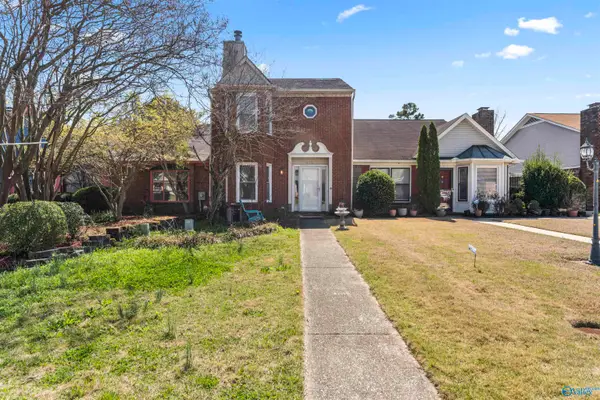 415 Autumnwood Drive Sw, Decatur, AL 35601
