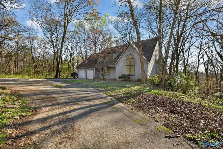 1912 Indian Hills Road, Hartselle, AL 35640 - #2