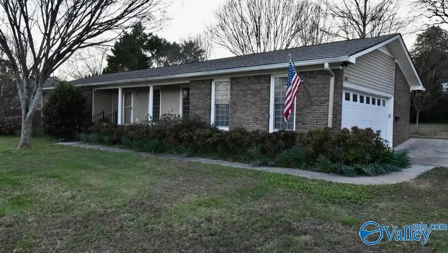 3400 Sorter Drive, Guntersville, AL 35976 - #3