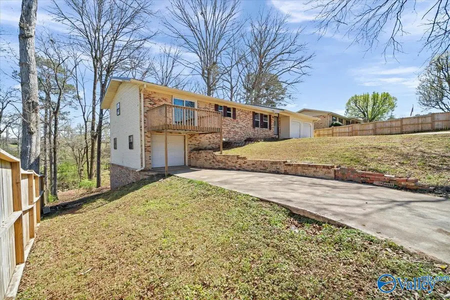 1818 Teakwood Drive Se, Cullman, AL 35055 - #2