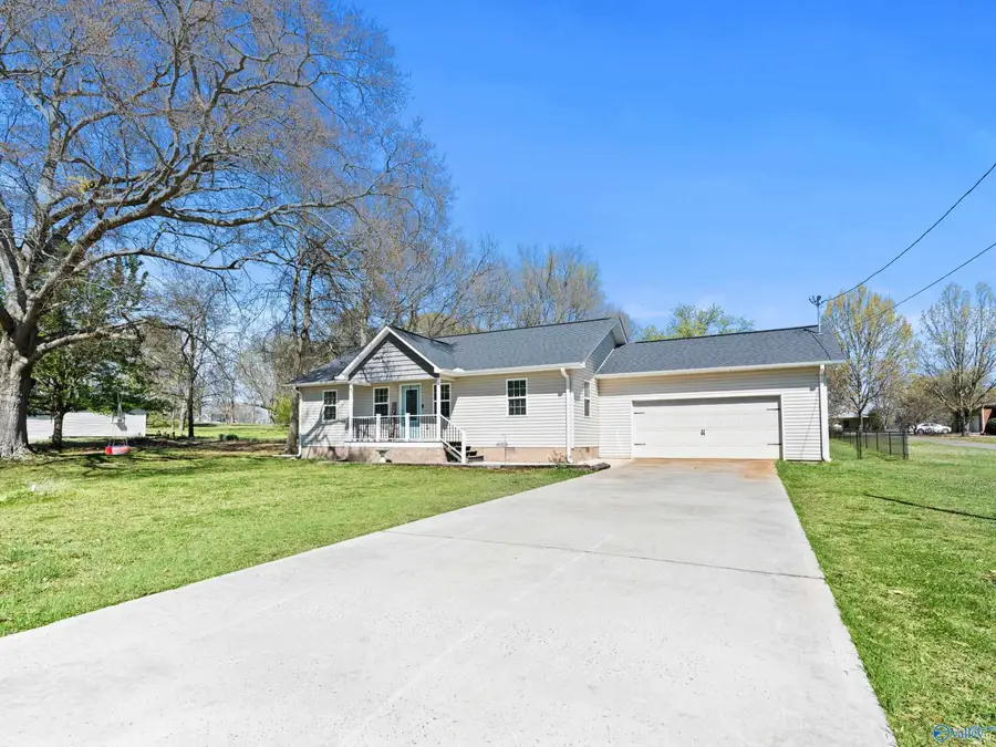 444 Summerville Road, Boaz, AL 35957 - #2