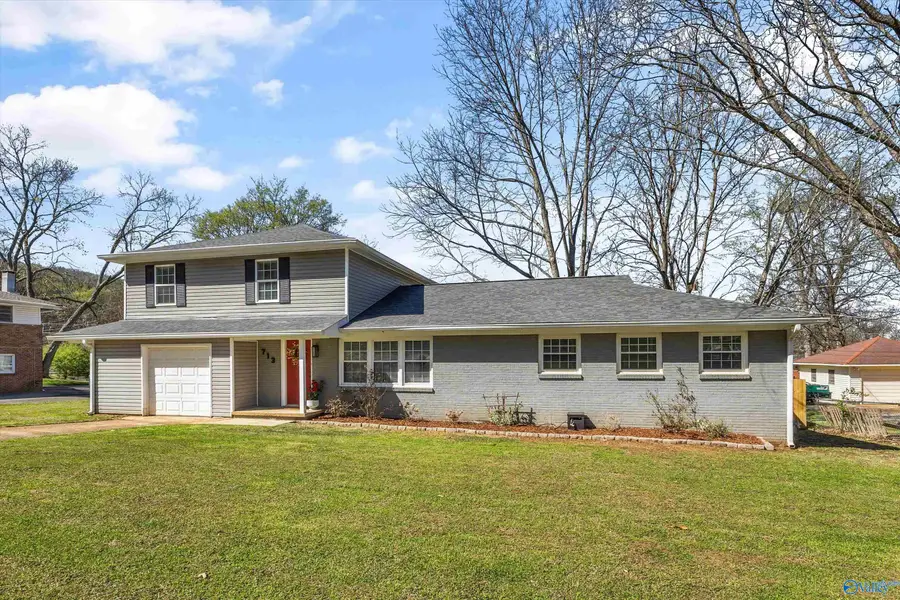 713 Stanhope Drive, Huntsville, AL 35801 - #3