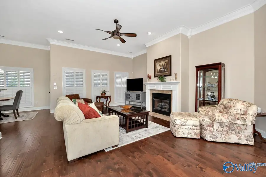 2811 Stepper Se, Owens Cross Roads, AL 35763 - #3