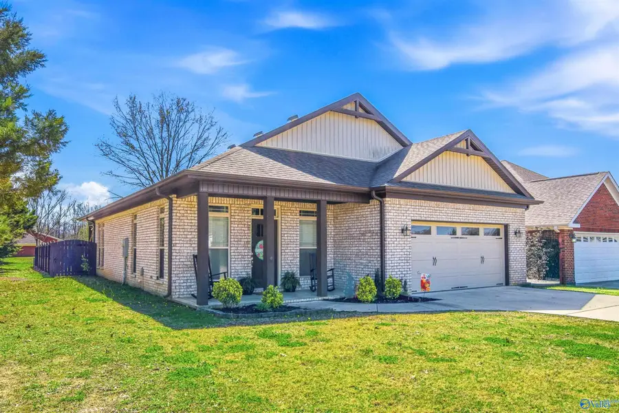 100 Simms Street, Moulton, AL 35650 - #2