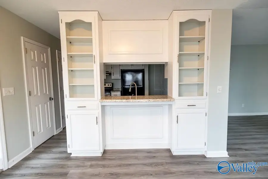 2032 Woodlawn Drive, Huntsville, AL 35802 - #3