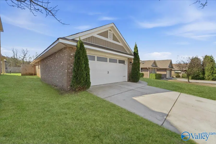 118 Gardengate Drive, Harvest, AL 35749 - #3