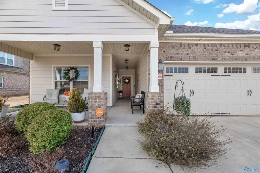 132 Shangrila Way, Meridianville, AL 35759 - #2