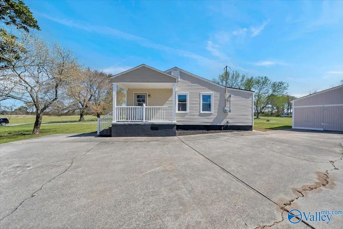 27792 South Road, Athens, AL 35613 - #1