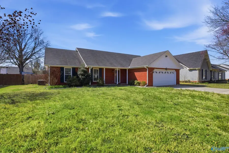 2307 Winthrop Drive Sw, Decatur, AL 35603 - #3