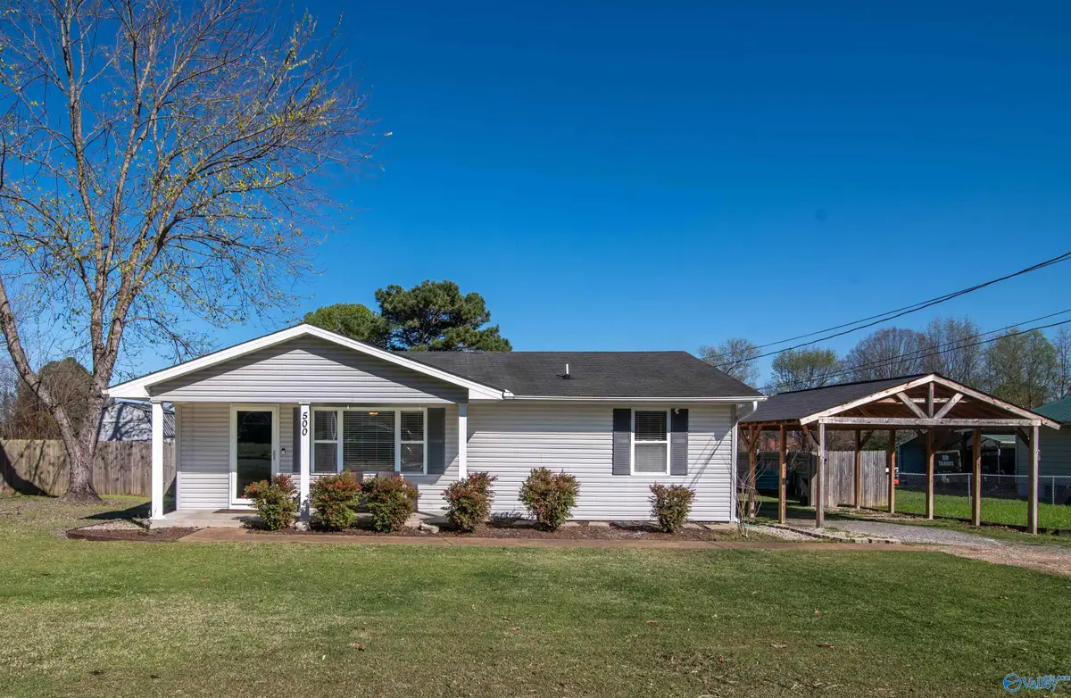 500 Nelson Street Sw, Hartselle, AL 35640 - #1