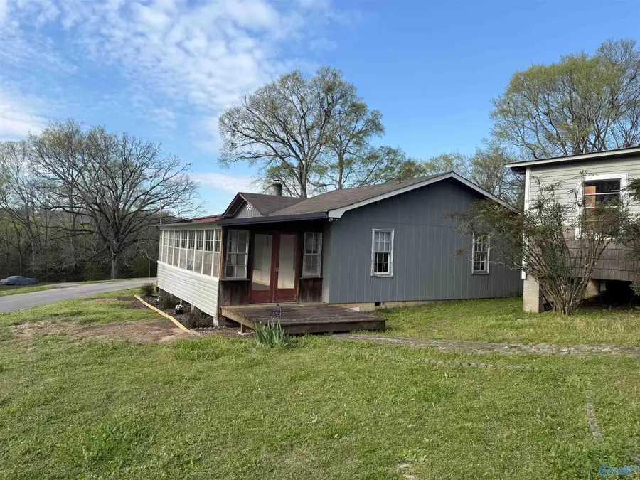 103 South Court, Gadsden, AL 35904 - #3