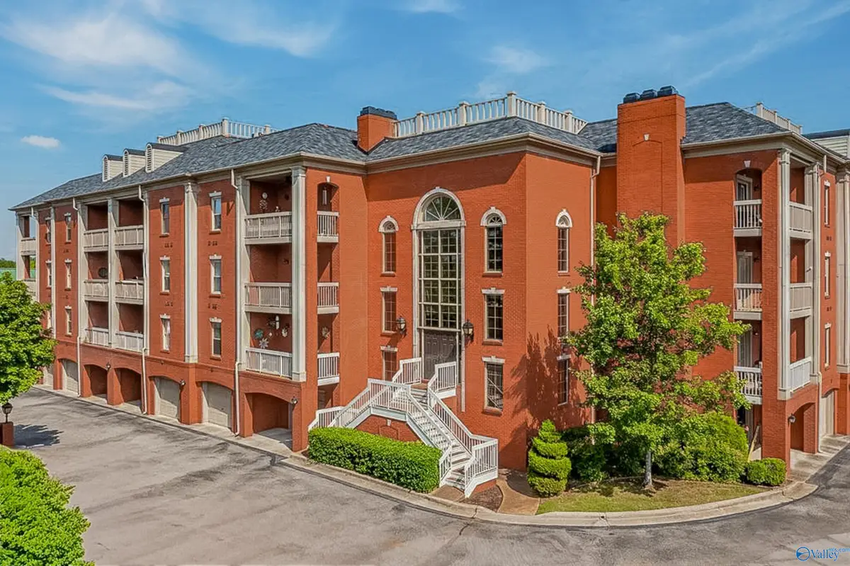 4770 Whitesburg Drive Se #300, Huntsville, AL 35802 - #1