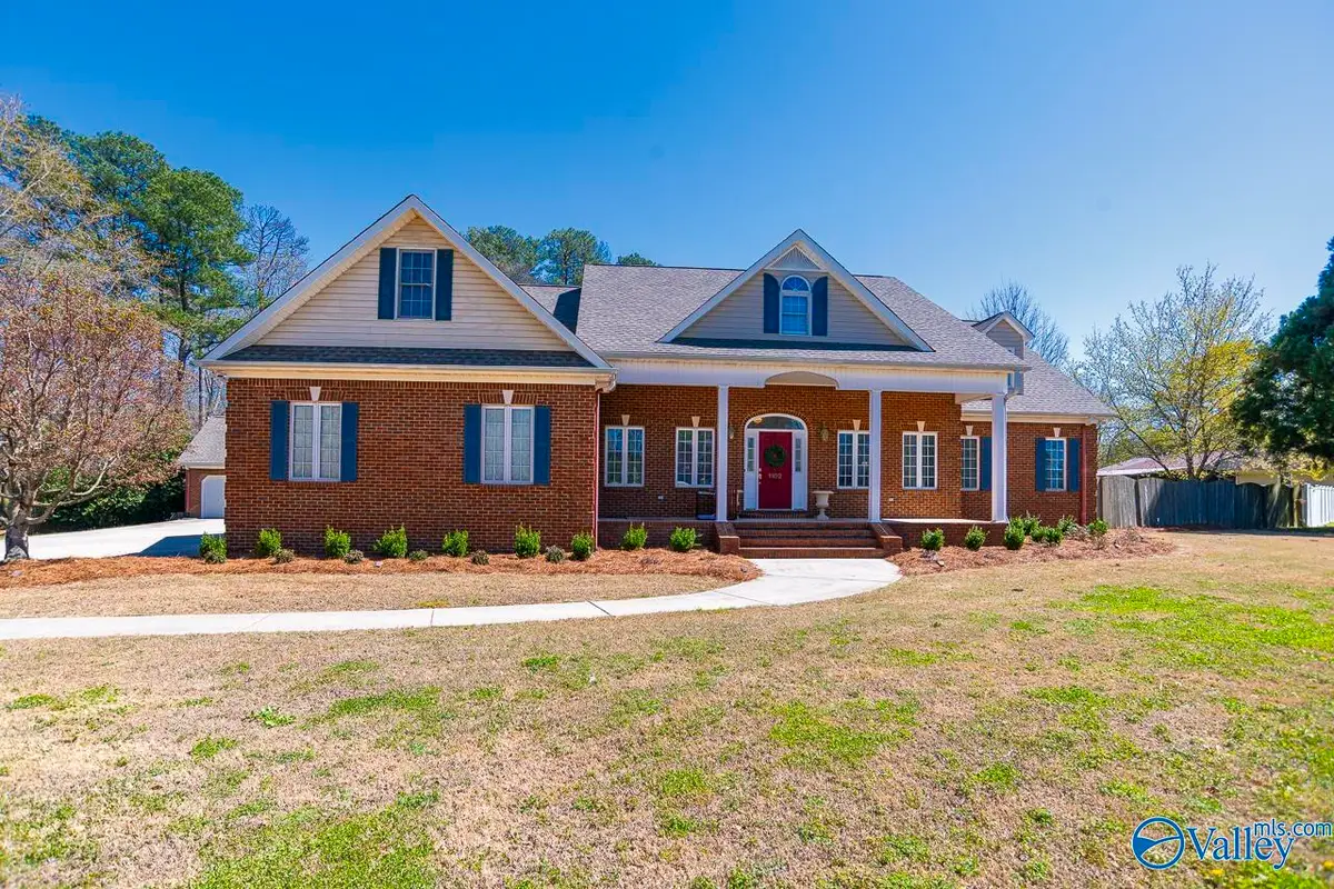 1102 Vines Drive Ne, Hartselle, AL 35640 - #1