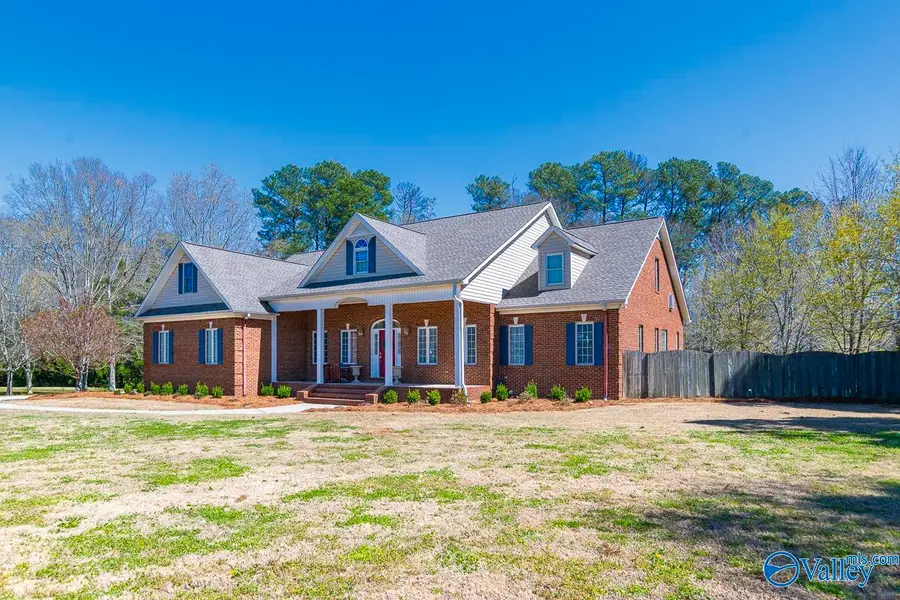1102 Vines Drive Ne, Hartselle, AL 35640 - #2