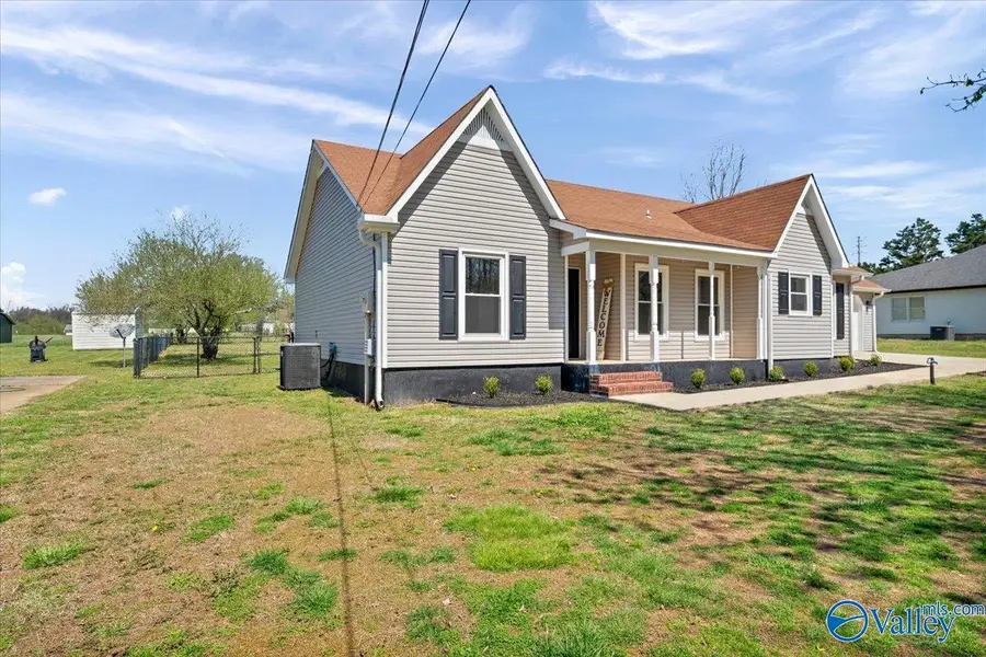 1027 Walker Lane, New Market, AL 35761 - #3