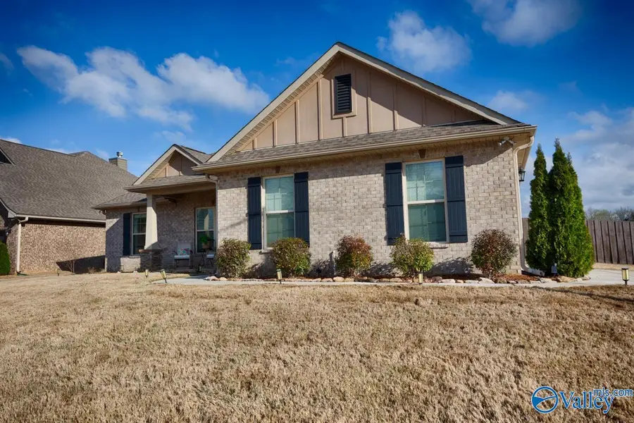 153 Summer Pointe Lane Nw, Madison, AL 35757 - #3