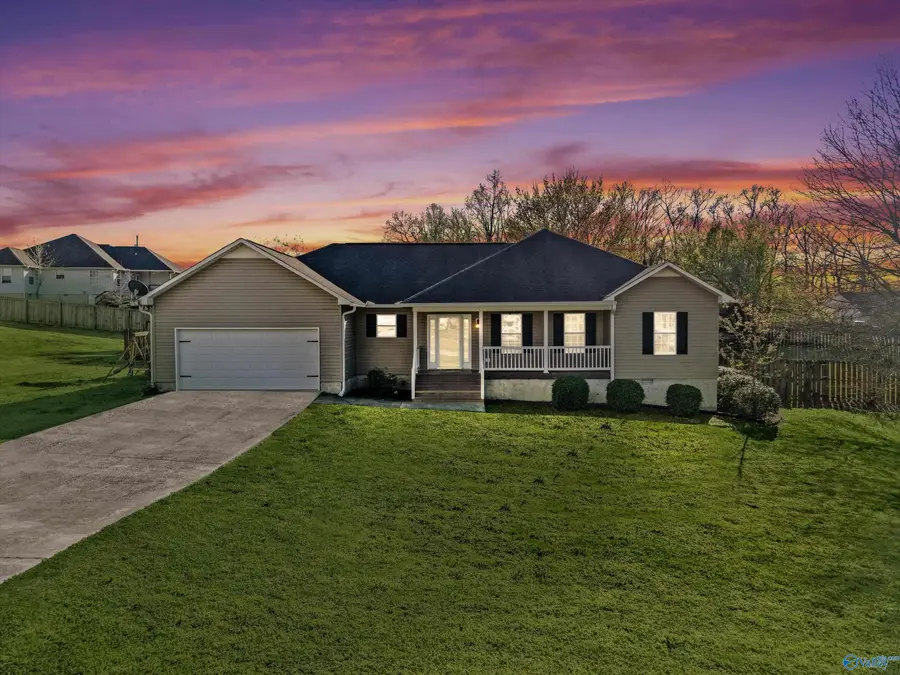 108 Plantation Drive, Albertville, AL 35951 - #2