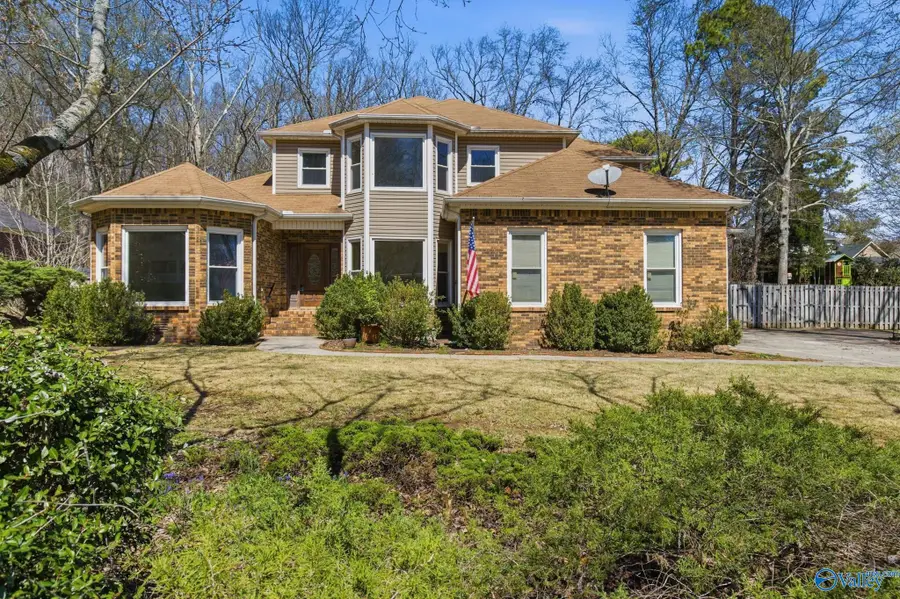 137 Oakhurst Drive, Madison, AL 35758 - #3