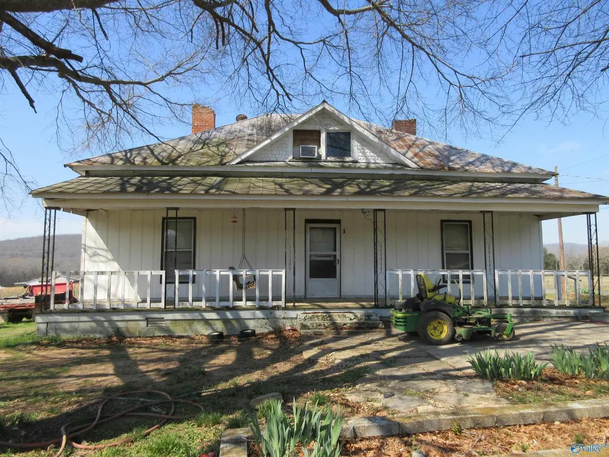 8 County Road 145, Scottsboro, AL 35768 - #1