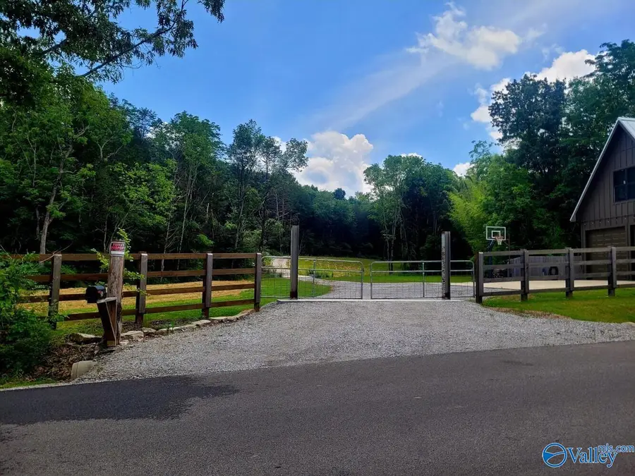 1619 Peck Hollow Road, Somerville, AL 35670 - #2