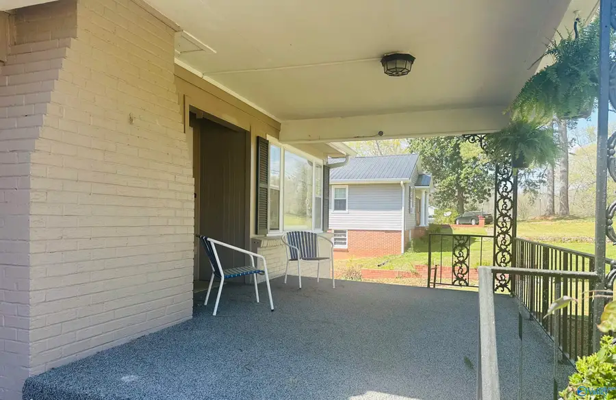 2004 Lookout Street, Gadsden, AL 35904 - #3