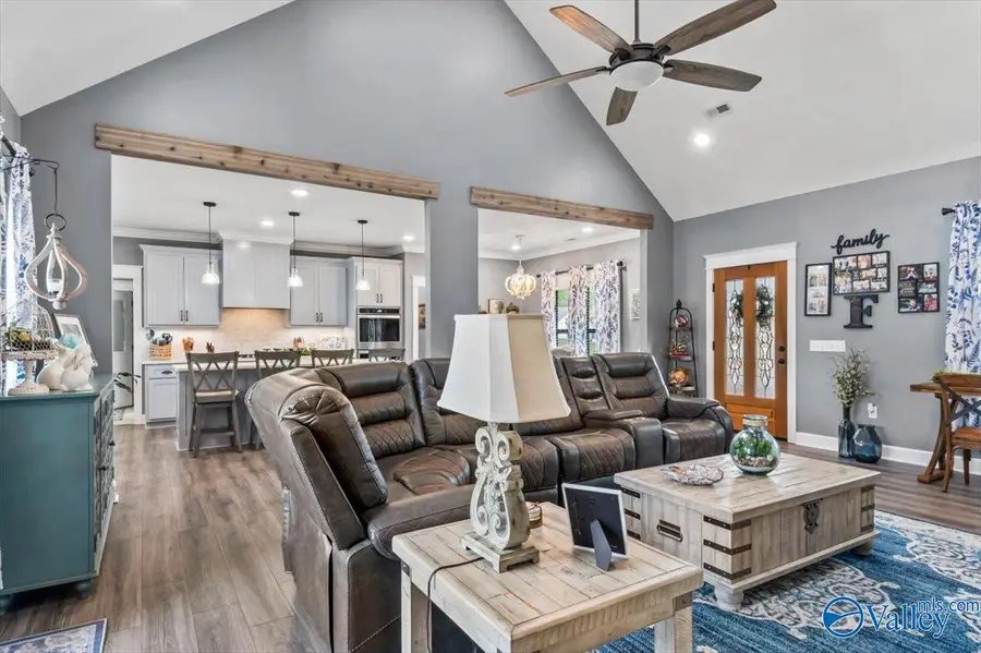 20 Clarendon Road, Cullman, AL 35057 - #2