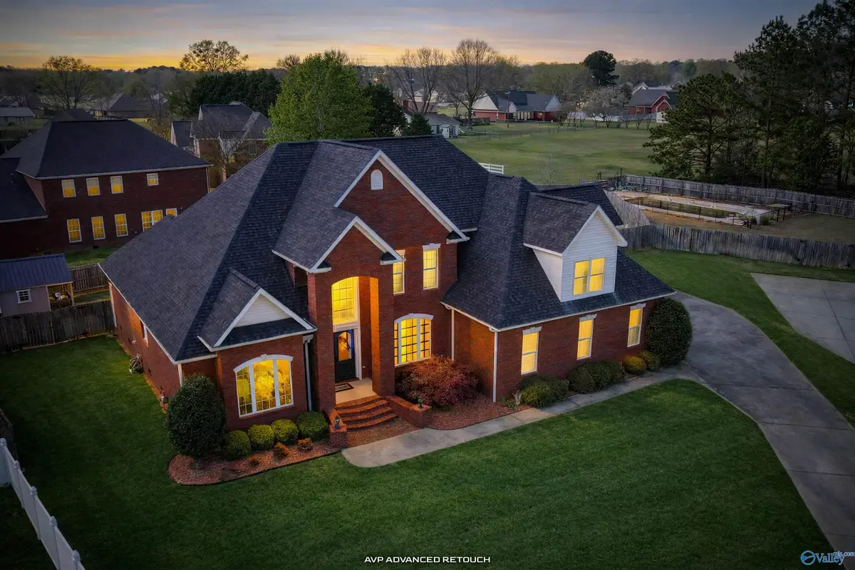 3100 Table Rock Drive Sw, Hartselle, AL 35640 - #1