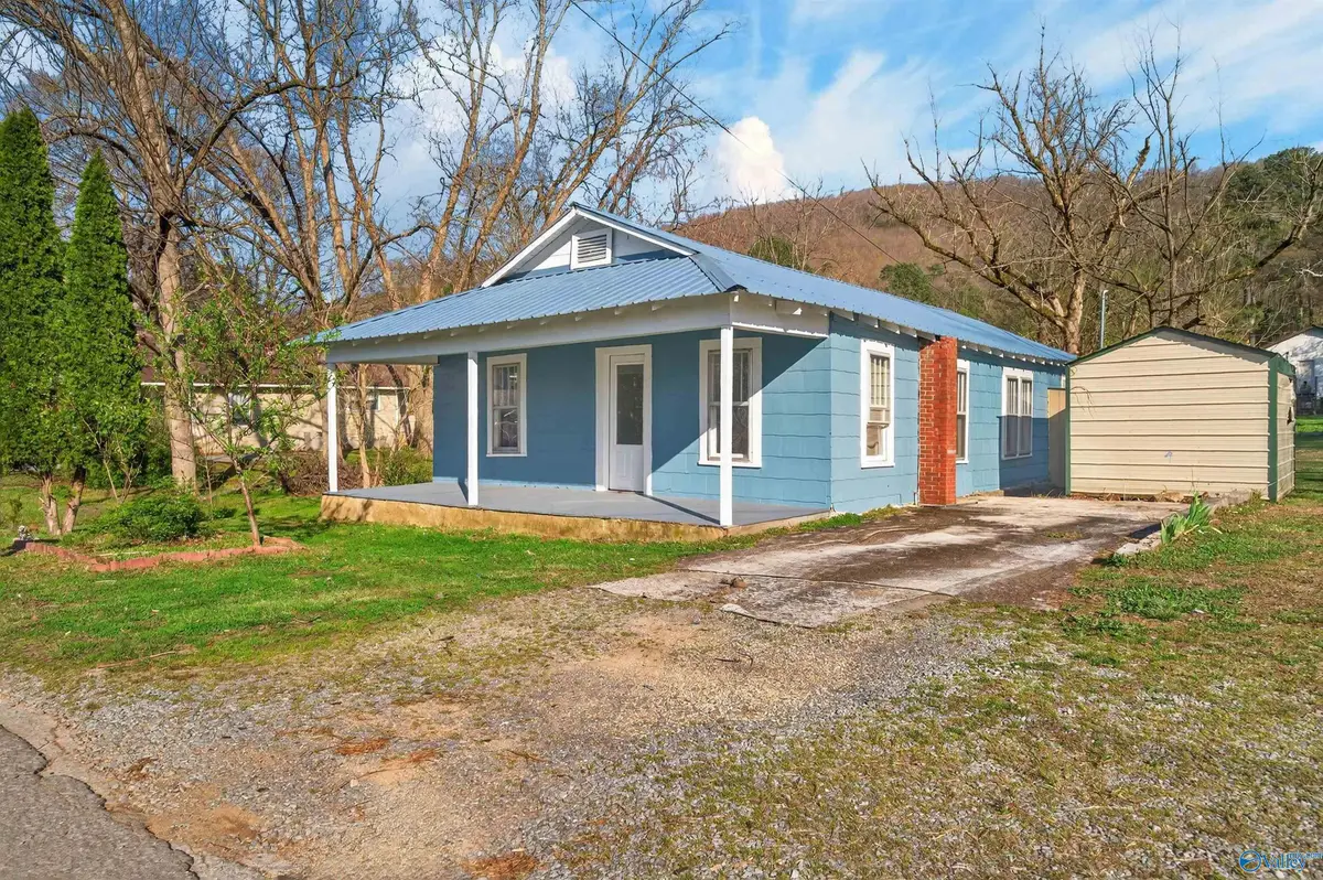 809 Sanders Avenue Ne, Fort Payne, AL 35967 - #1