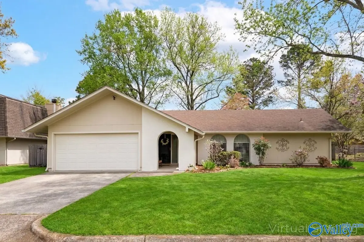 1907 Waxleaf Green Se, Huntsville, AL 35802 - #1