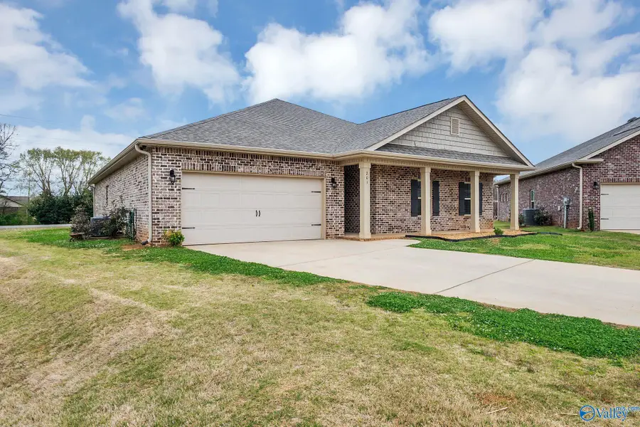 201 Poplar Hollow Drive, Harvest, AL 35749 - #2