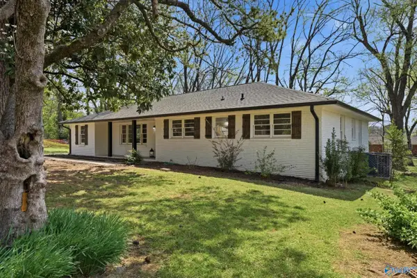 4201 Tombrook Place Nw, Huntsville, AL 35816