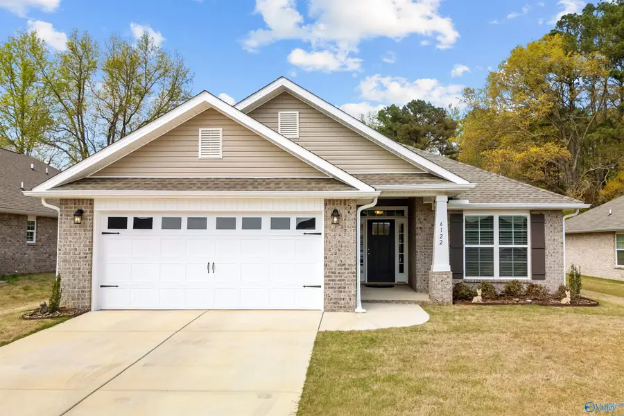 6122 Feather Way Se, Owens Cross Roads, AL 35763 - #2