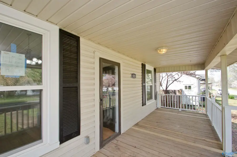 909 9th Street Se, Decatur, AL 35601 - #3