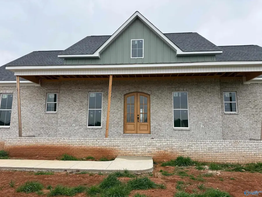 775 W Limestone Road, Hazel Green, AL 35750 - #2