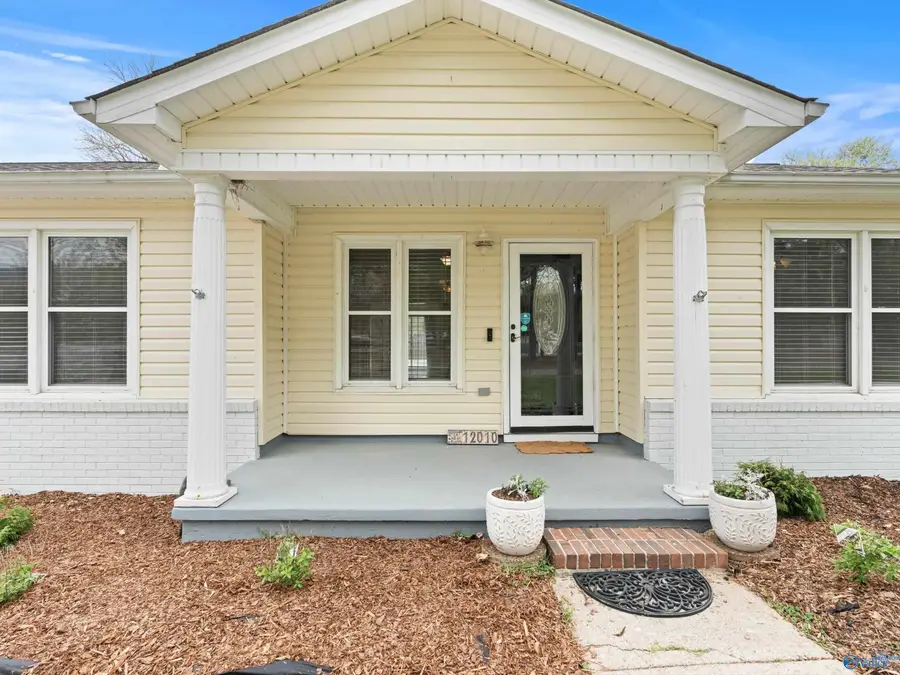 12010 Country Lane Drive, Huntsville, AL 35803 - #3