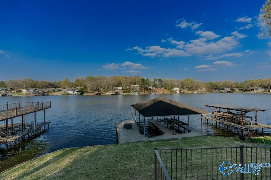 331 Carson Road, Muscle Shoals, AL 35661 - #3