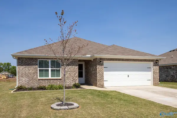 114 Domingues Avenue, Meridianville, AL 35759