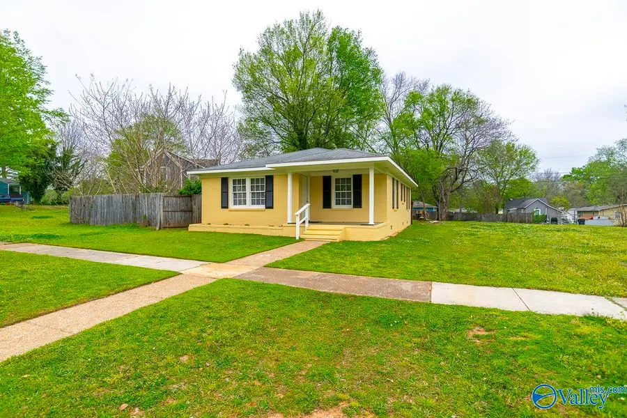 1504 Wadsworth Street Se, Decatur, AL 35601 - #3