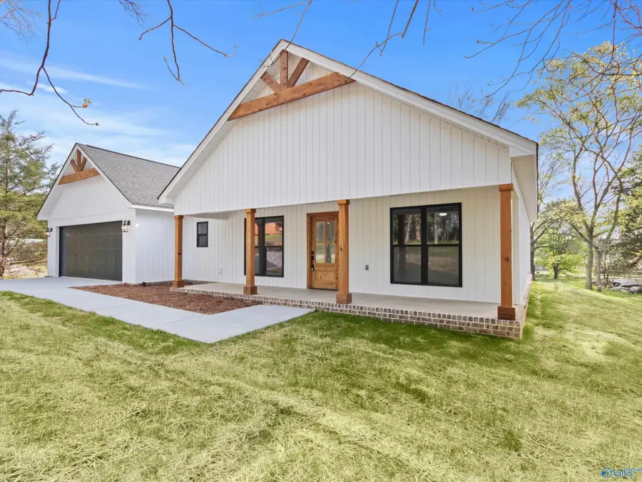 56 Nixon Drive, Guntersville, AL 35976 - #2