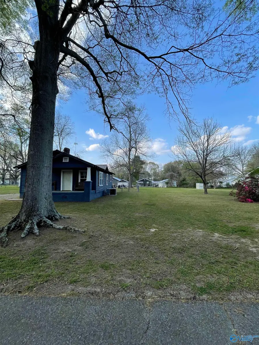 1703 Bryant Street, Gadsden, AL 35904 - #2